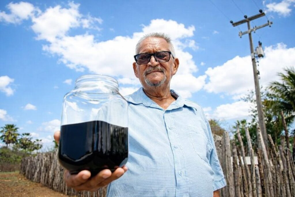 Agricultor Faz Descoberta Acidental de Petróleo no Ceará