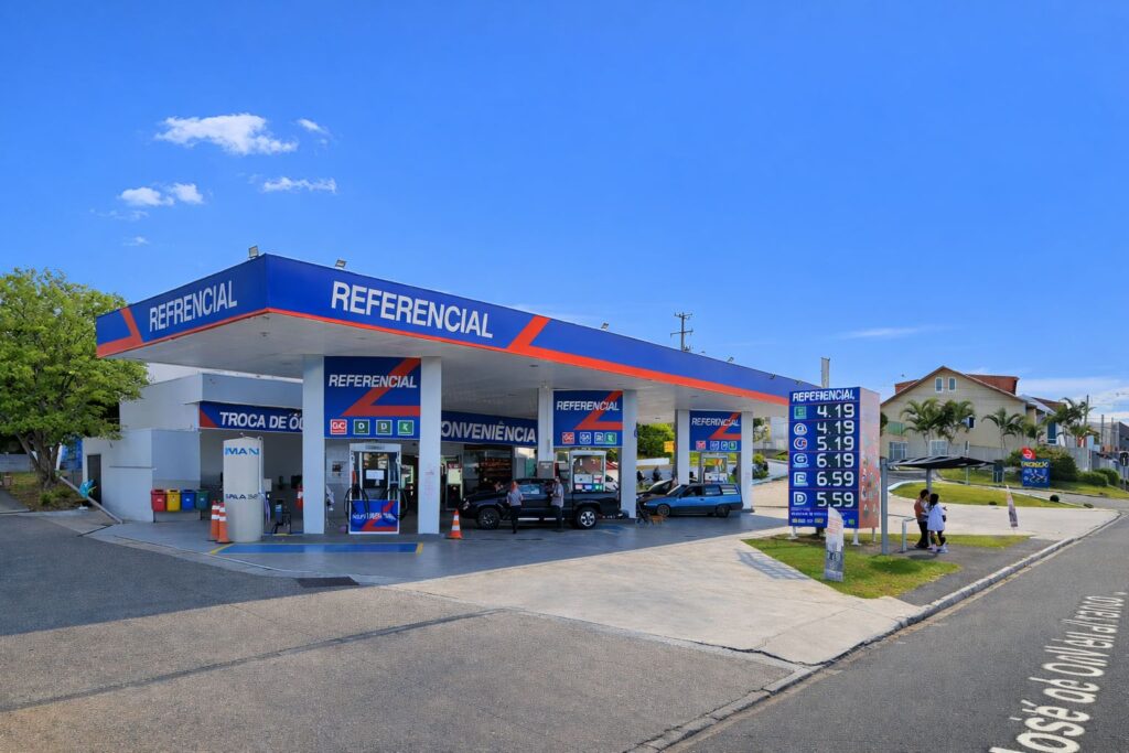 Posto Referencial 2: Economia no Abastecimento em Curitiba PR