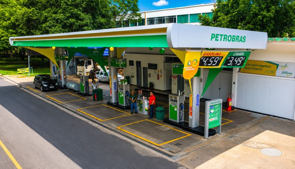 Posto Rota 406 Sul: Economia no Abastecimento em Brasília, DF
