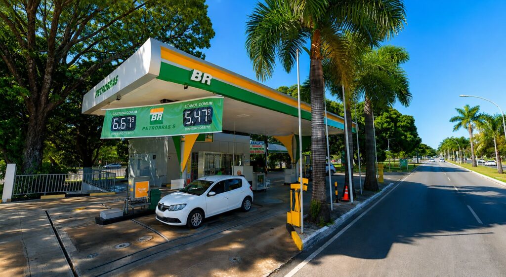 Posto Rota 103 Sul: Economia no Abastecimento em Brasília, DF