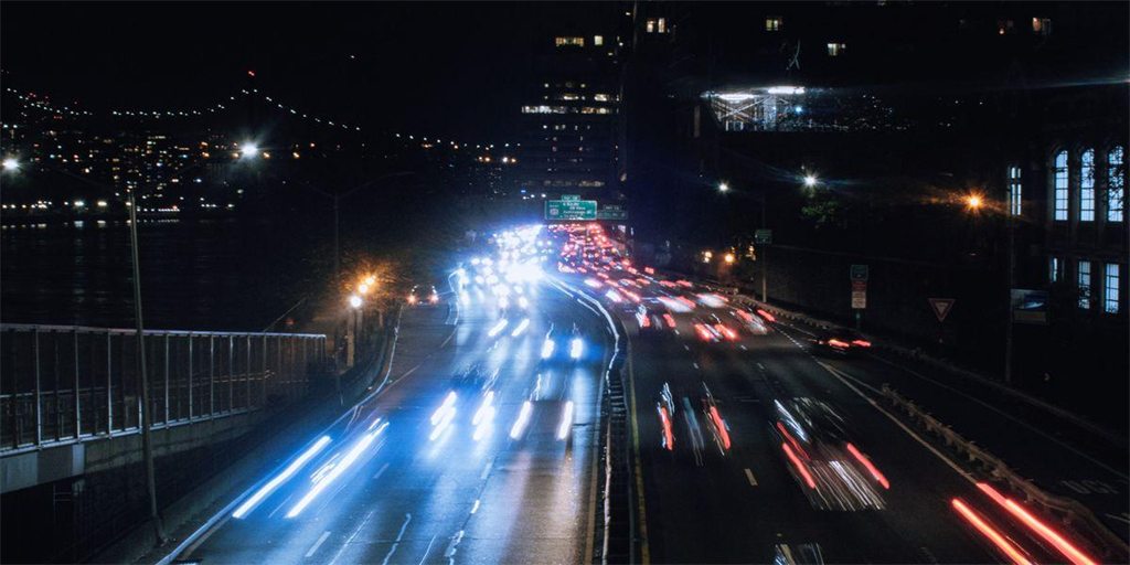 Banguela economiza combustível? E o freio motor?
